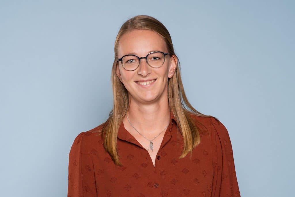 Dianne Scholte_lowres_headshot