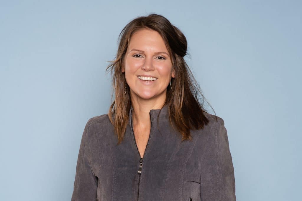 Laura_Butselaar_lowres_headshot